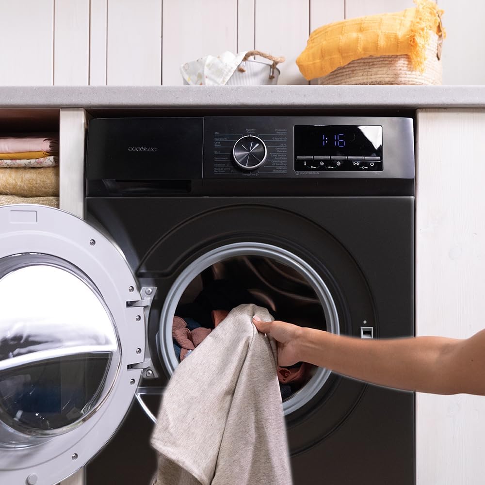 Washing machine Bolero Dresscode 8500 Inverter Steel, front-loaded, capacity 8 kg. Power 1900 W, 1400 rpm, Inverter Plus motor, low energy consumption, 16 programs, SteamMax, delayed start, steel