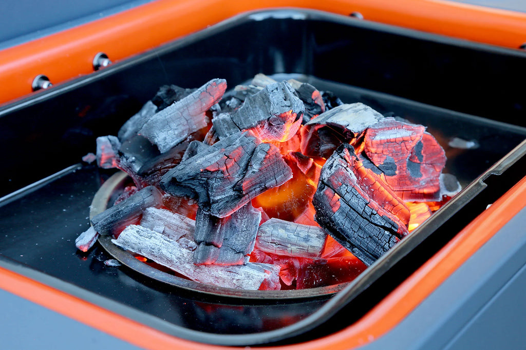 2026 Barbacoa de Carbón con Encendido Eléctrico – 1400W Fast Flame Ignition™ – Incluye Rosticero (15 kg) y Soporte de Pie