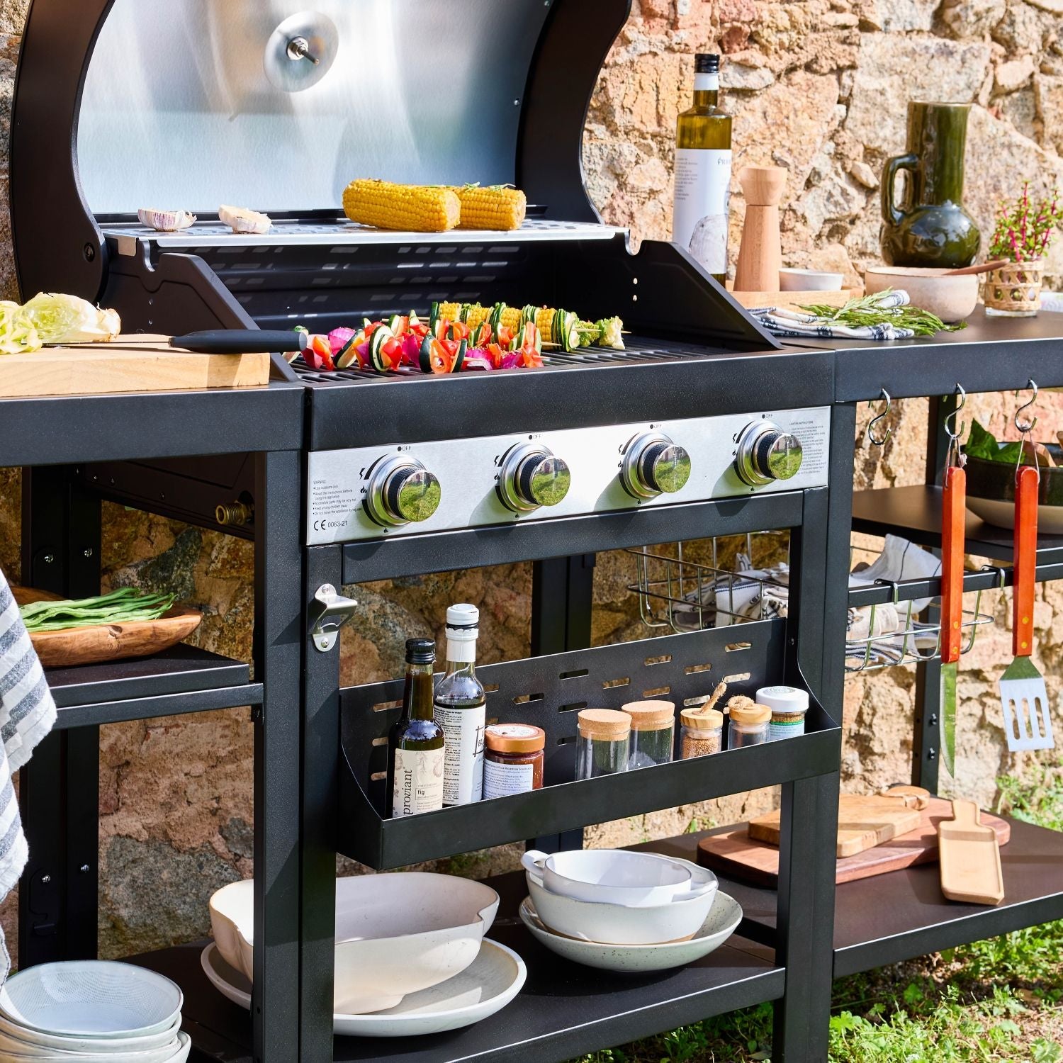 Grill 4-palnikowy, kuchnia zewnętrzna, czarny