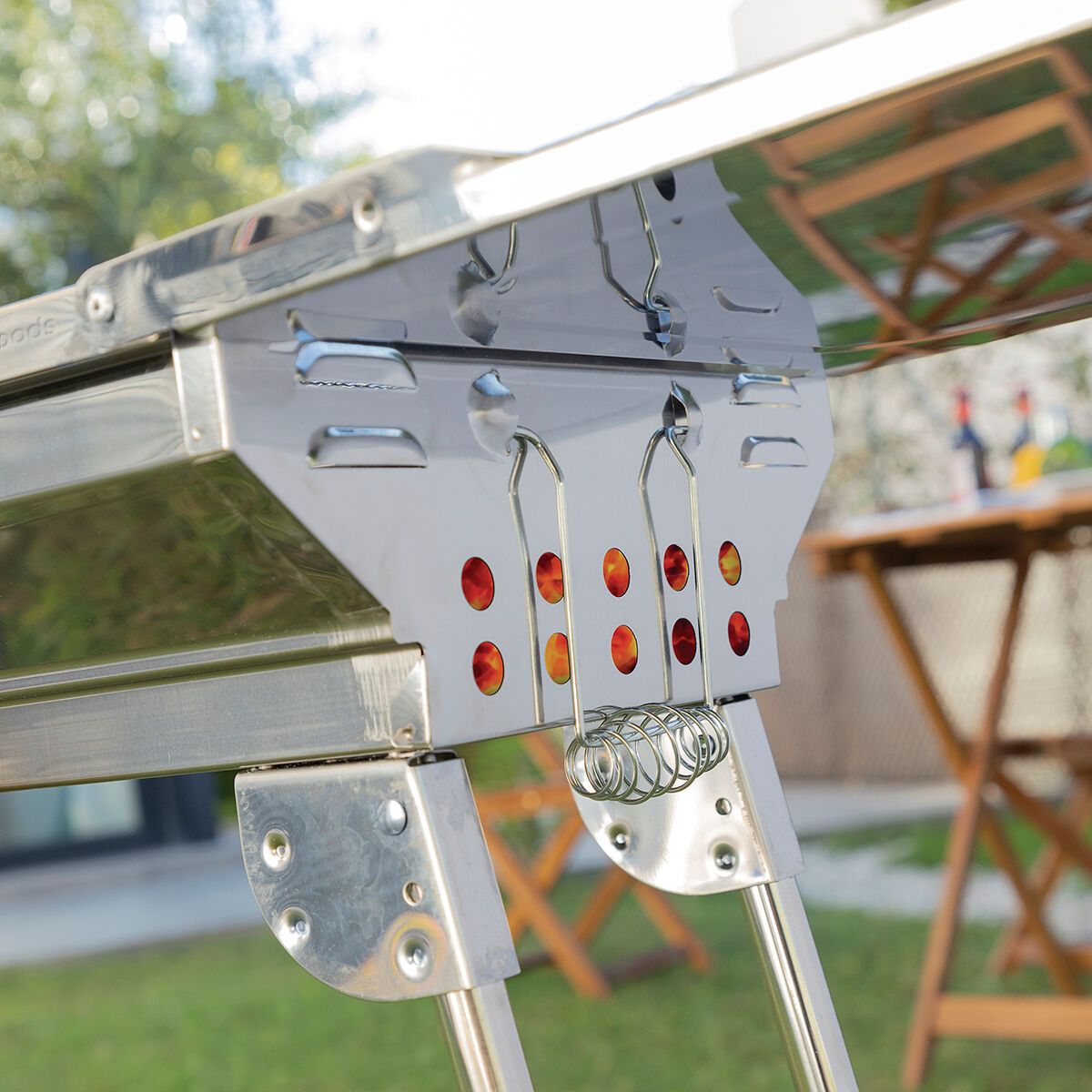 Innovagoods Składany grill węglowy ze stali nierdzewnej