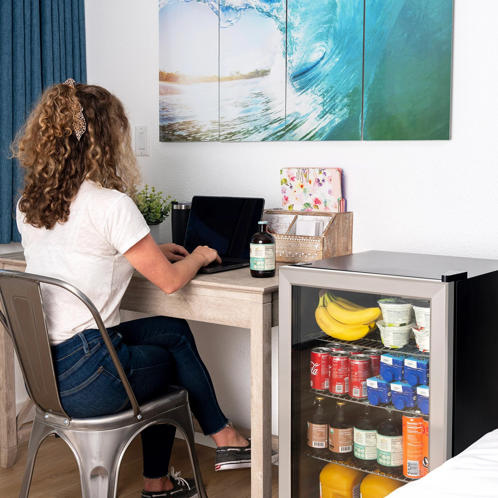 2026 Newair® Refrigerador de Bebidas Independiente de Acero Inoxidable – 126 Latas – 18,9"